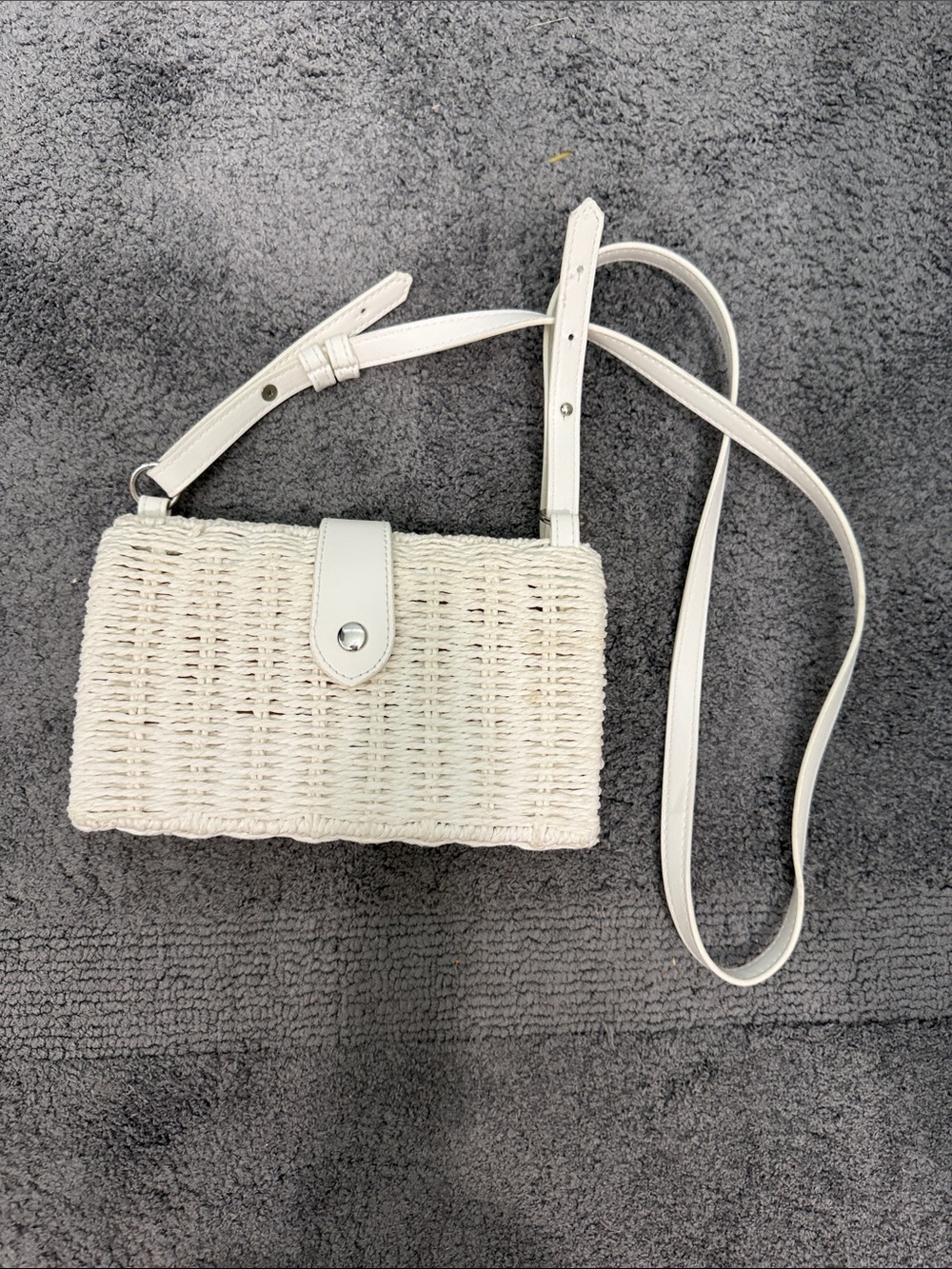 White Woven Crossbody Bag with Snap Closure